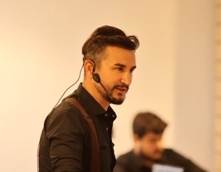 77059d6c-5e4e-4f25-a2ac-a1163f64272e-3