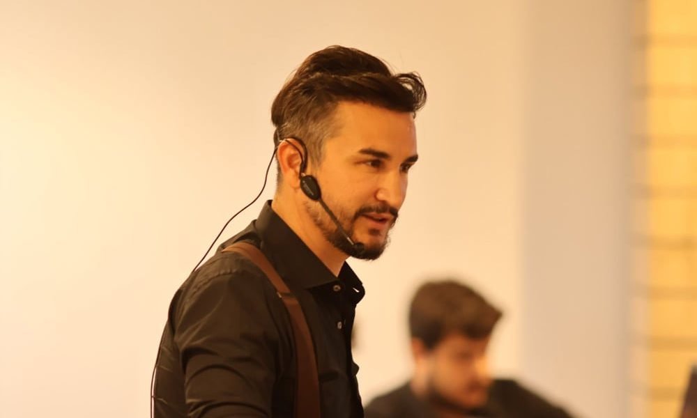 77059d6c-5e4e-4f25-a2ac-a1163f64272e-3